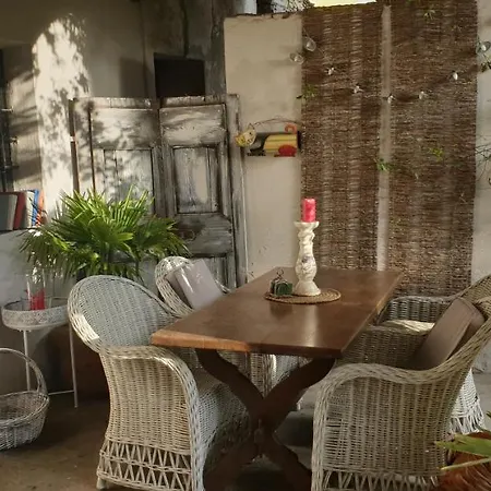 Pensionat Affittacamere Casa Archi 2*