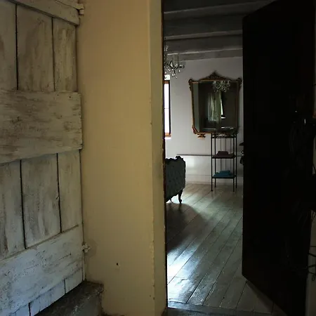 Affittacamere Casa Archi 2*