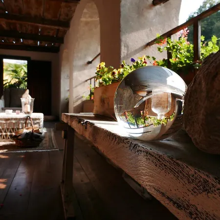 Affittacamere Casa Archi 2*