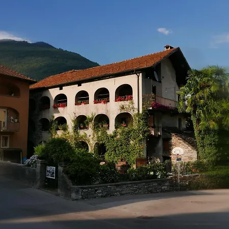 Affittacamere Casa Archi Pensionat Losone